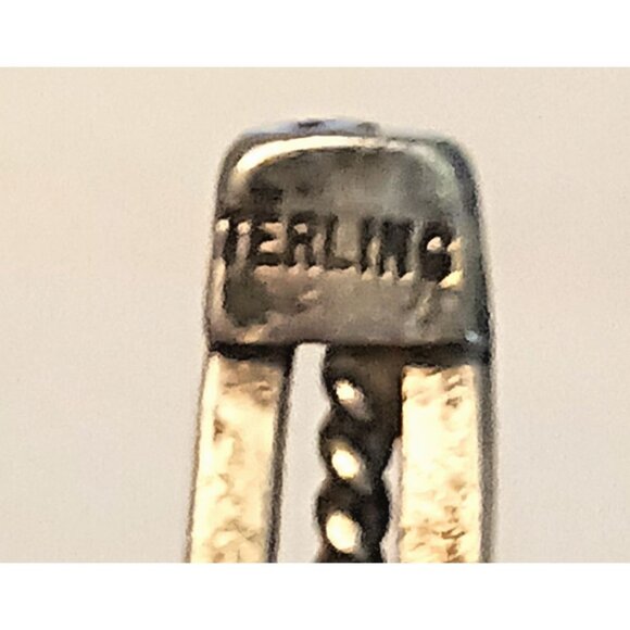 Native American Navajo Turquoise Child's Cuff (1577) - Picture 5 of 5